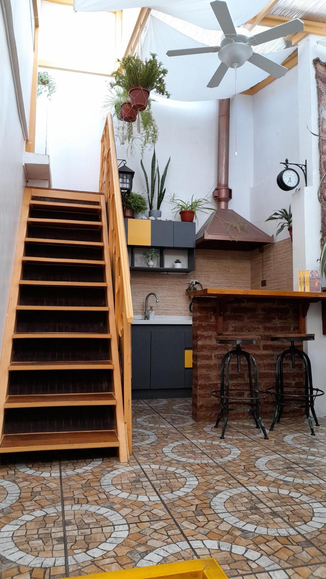 ホテル Casa Fibonacci ヴァルパライソ エクステリア 写真